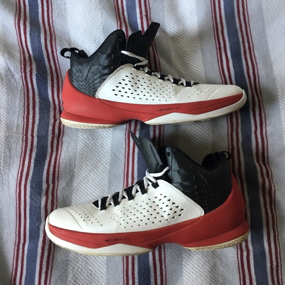 Men’s size 10.5 Melo 11 PE’s Jordan’s - Picture 4 of 5